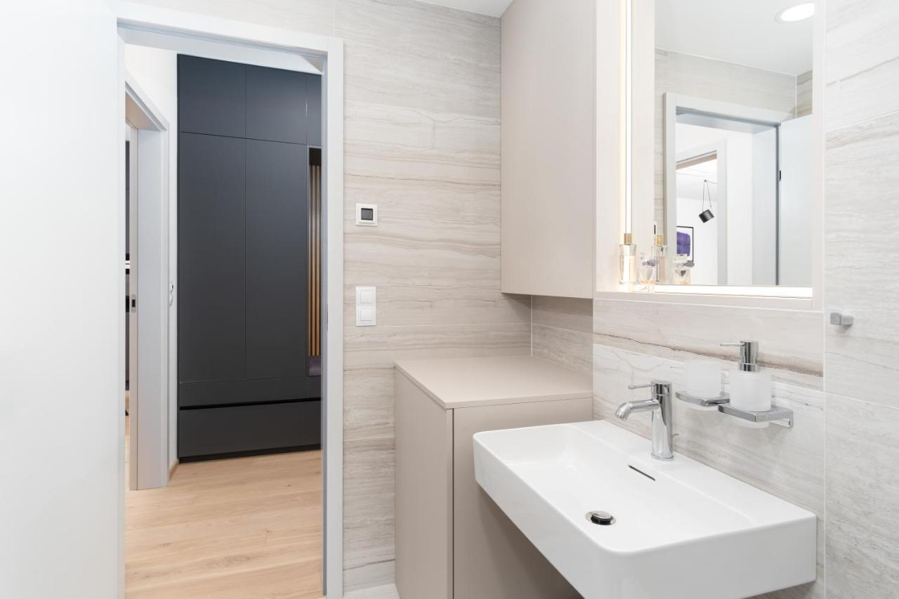 Prague Days - Premium Apartments - Balcony Εξωτερικό φωτογραφία