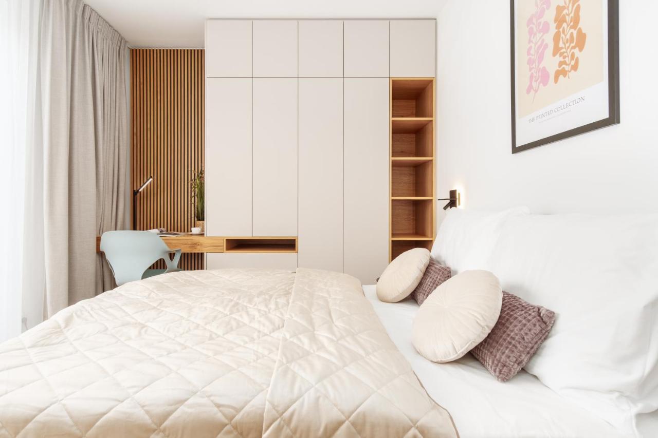 Prague Days - Premium Apartments - Balcony Εξωτερικό φωτογραφία